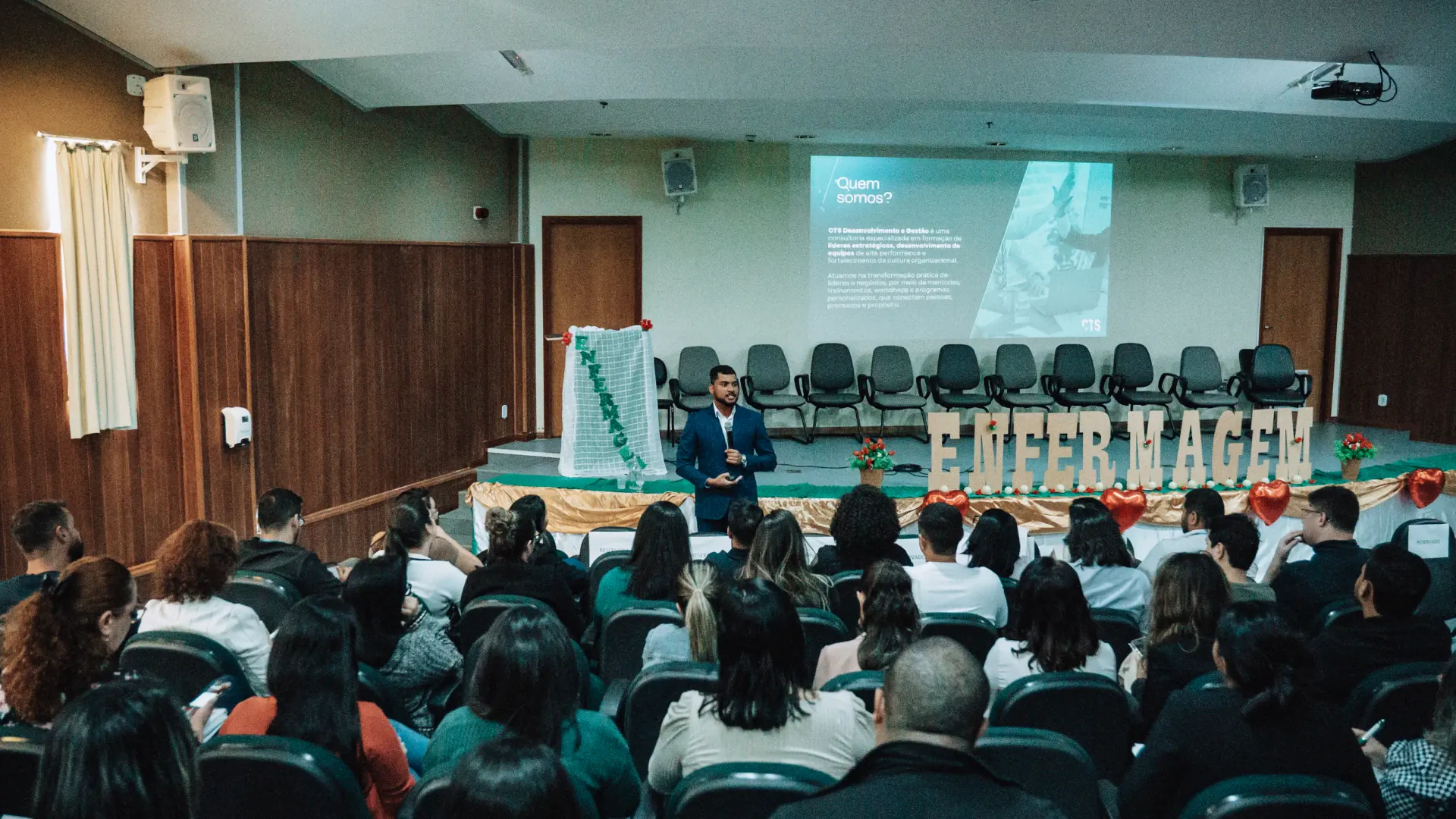 Programa de Desenvolvimento de Líderes